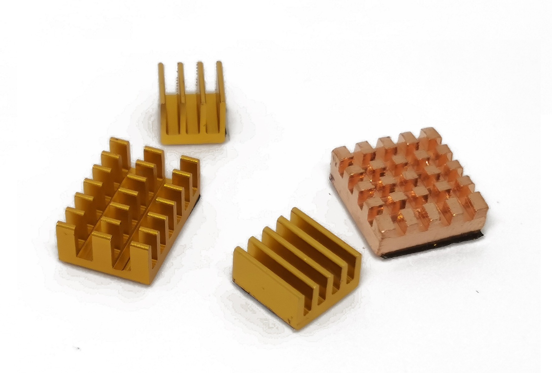 [110991329]Heat Sink Kit for Raspberry Pi 4B - Gold Aluminum and Copper Blocks